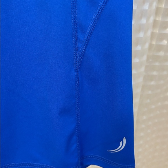 Blue tee - Picture 3 of 6